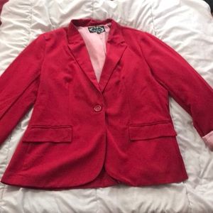 Red blazer 2x